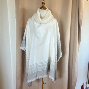 Chic White and Gray Knit Poncho